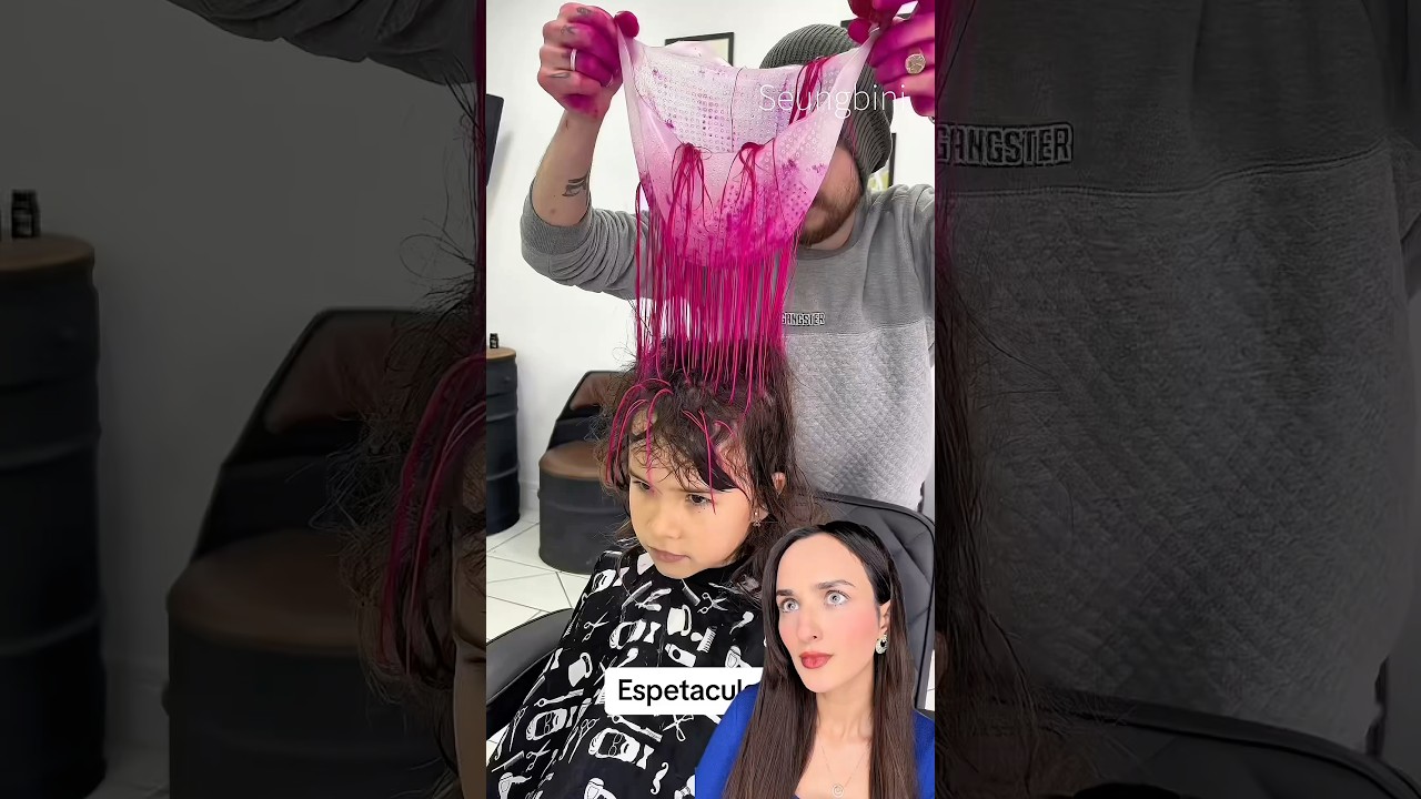 DIY Bleach hair at home with highlight cap