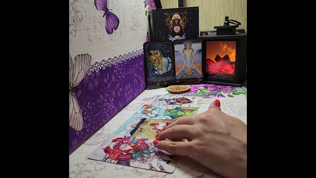 #таромужчина Что мужчина говорит о вас за вашей спиной#тарорасклад#taronews#tarolove