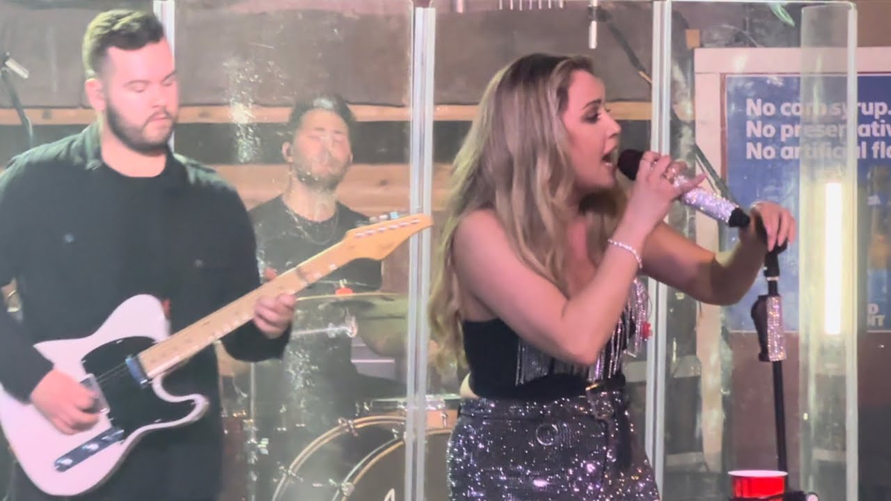 Alexandra Kay - I Kinda Don’t (Live in Lakeland, FL 4-14-23)