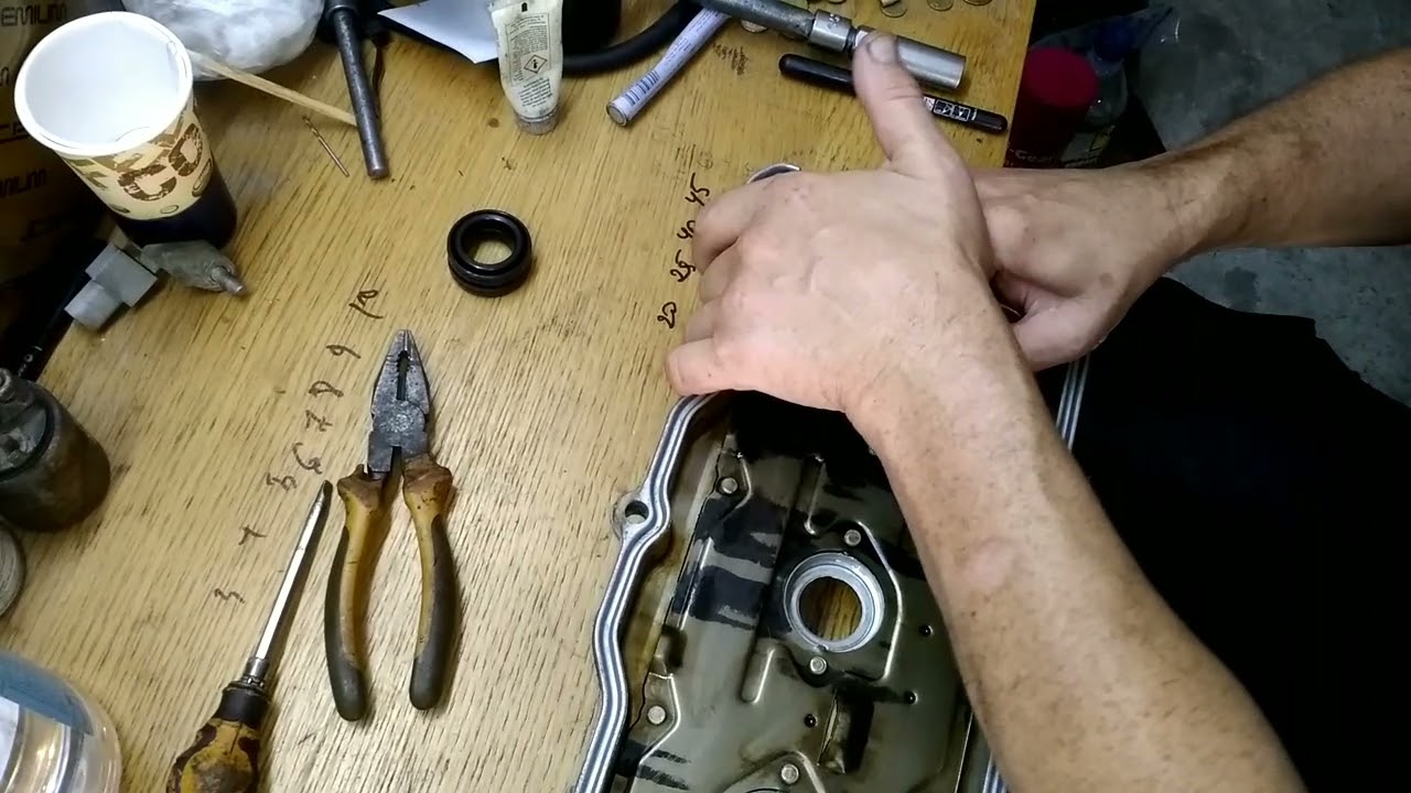 Проверка зазоров клапанов и замена прокладок крышек Toyota Camry V6 3л 1MZ-FE
