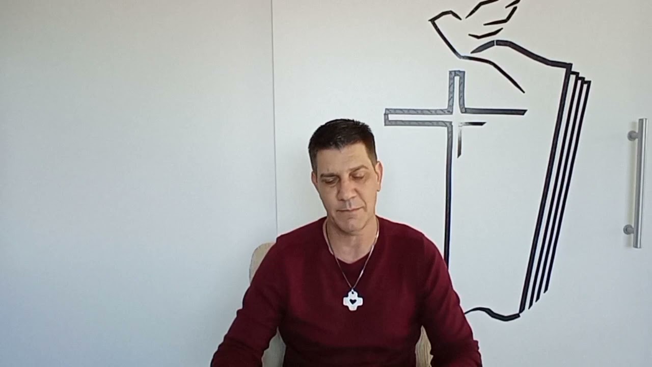 Formação 32 - Partes da Missa: Oração Eucarística - primeira Epíclese - Diácono Leandro Scarparo.