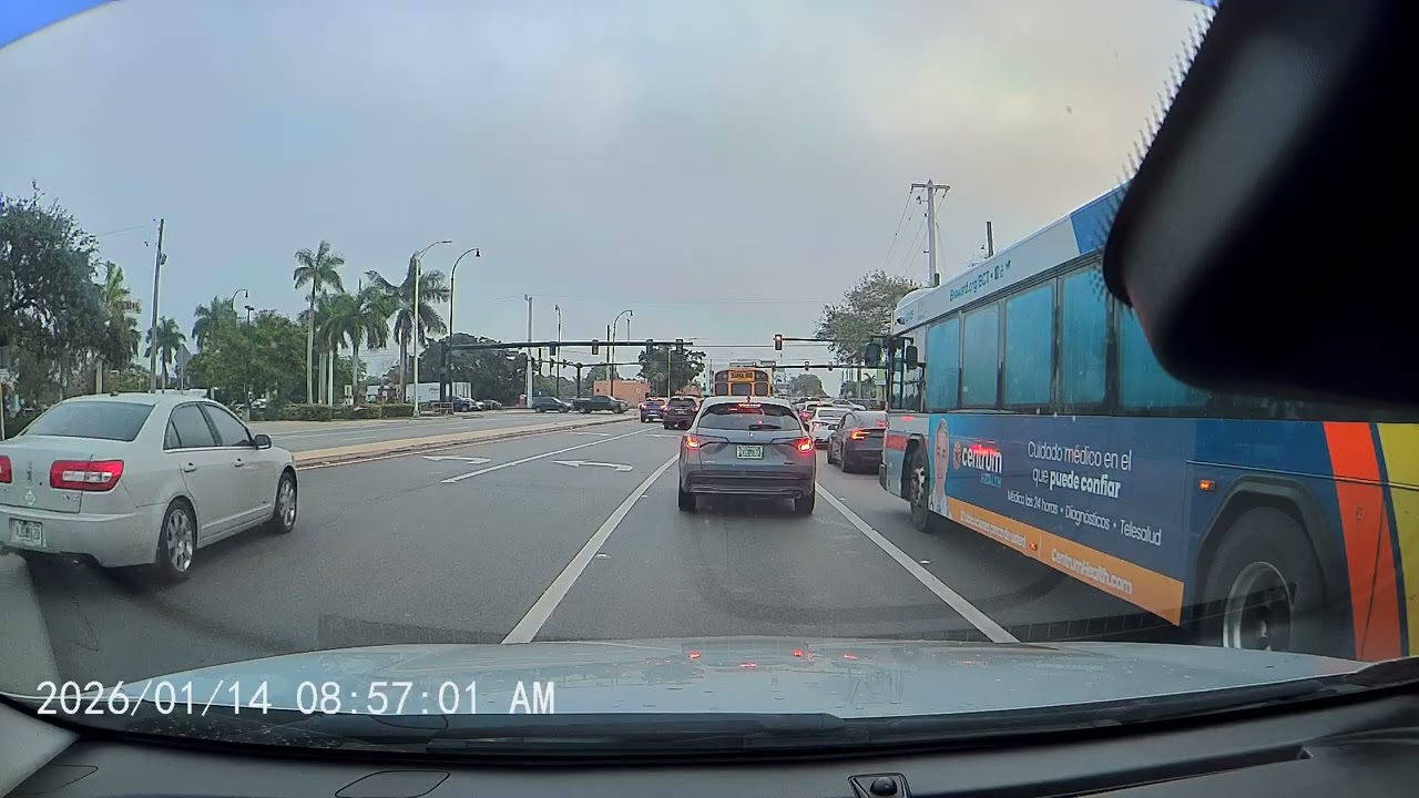 Only in Florida: The Most Unreal Highway Moment Ever Recorded January 20, 2026(5)