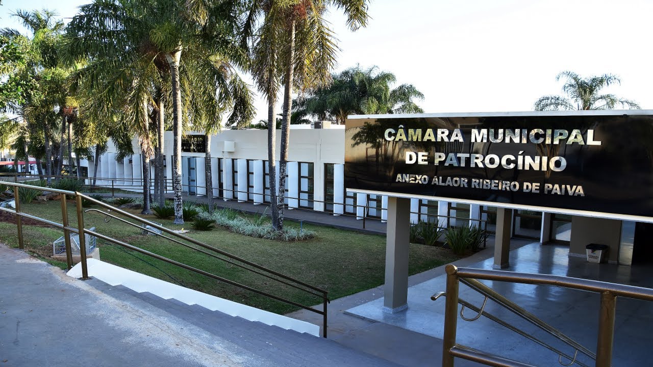 2ª REUNIÃO EXTRAORDINÁRIA DA CÂMARA MUNICIPAL DE PATROCÍNIO - 15-01-2025