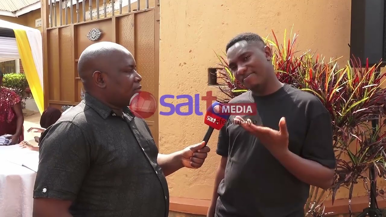 TUBADDE TWEYUZA NE TAATA - TAMALE MIRUNDI JR AYOGEDDE KU NKOLAGAANA YE NE TAMALE MIRUNDI