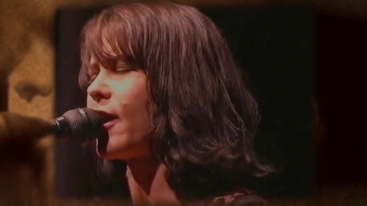 'Travelin' Blues' (remastered) - Karen Lawrence and Blue By Nature