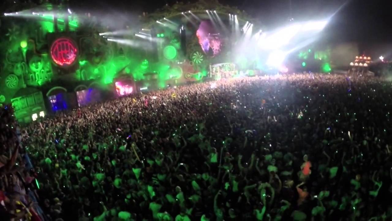3 Are Legend (Dimitri Vegas, Steve Aoki, Like Mike) @Tomorrowland 2014 | 7/20/14 | @Mainstage