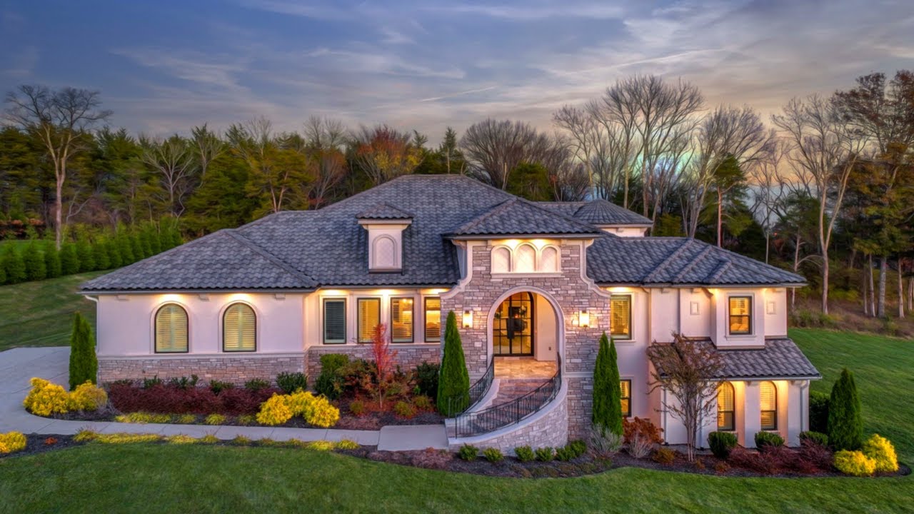 INSIDE A $3.5M Nashville New Construction Luxury Home | Nashville Real Estate | COLEMANDANCER TOUR