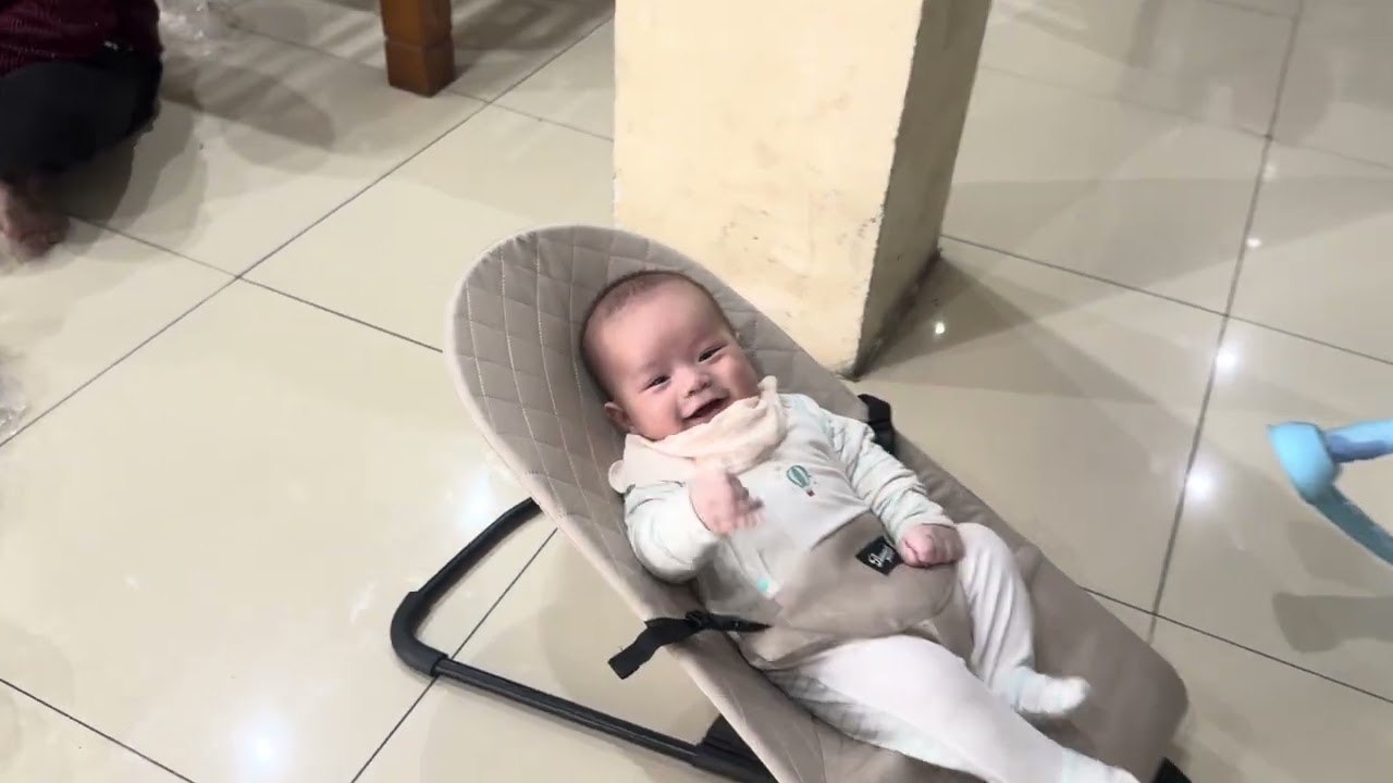 Cận Cảnh Chiếc Xe Tiền Triệu Mua Cho Oscar Siêu To Khổng Lồ 