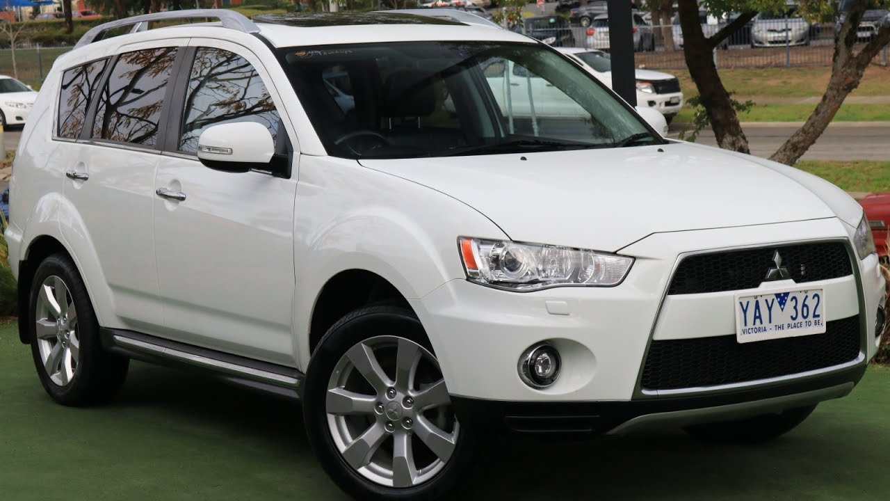 B6745 - Видеообзор Mitsubishi Outlander VR-X ZH Auto 4x4 2010 года выпуска