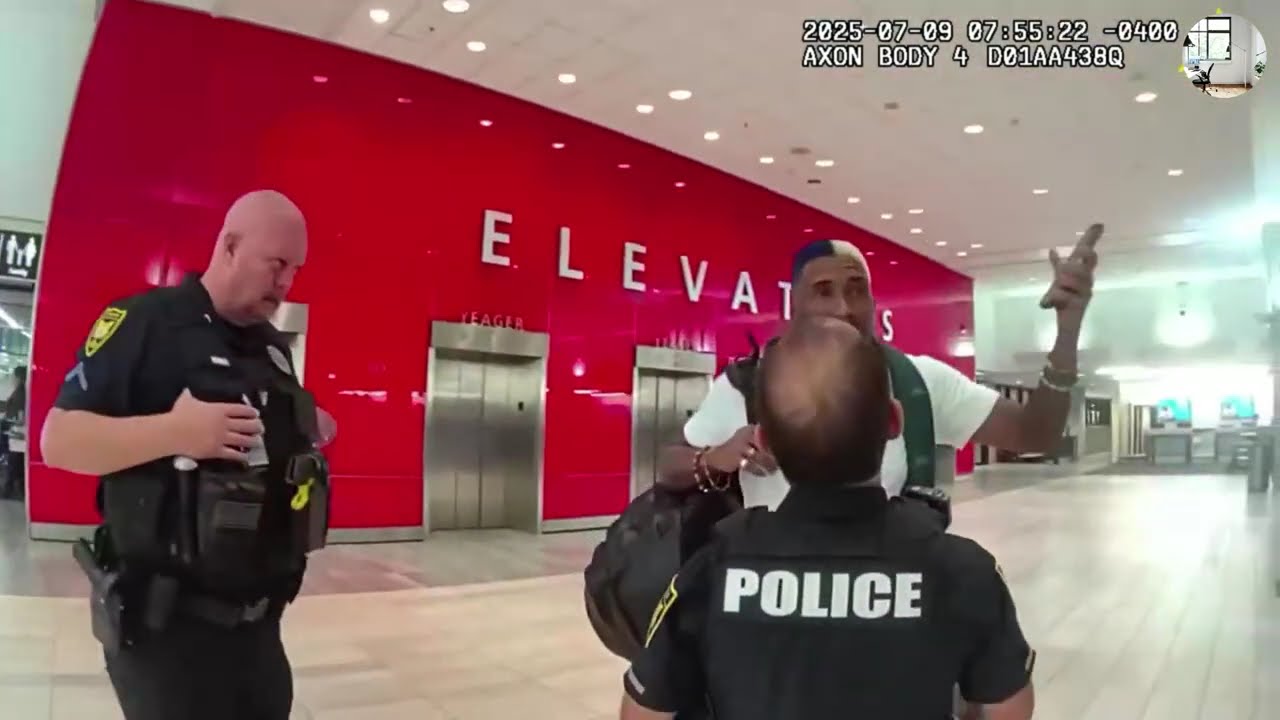 Пьяного пассажира высадили из самолета, он отказывается покидать аэропорт. Арест зафиксирован нат...