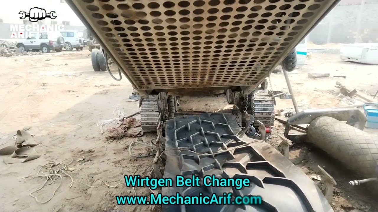 Wirtgen W200 Hi Cold Milling Machines 🛠️⚙️ Belt Change #MechanicArif #wirtgengroup #wirtgen