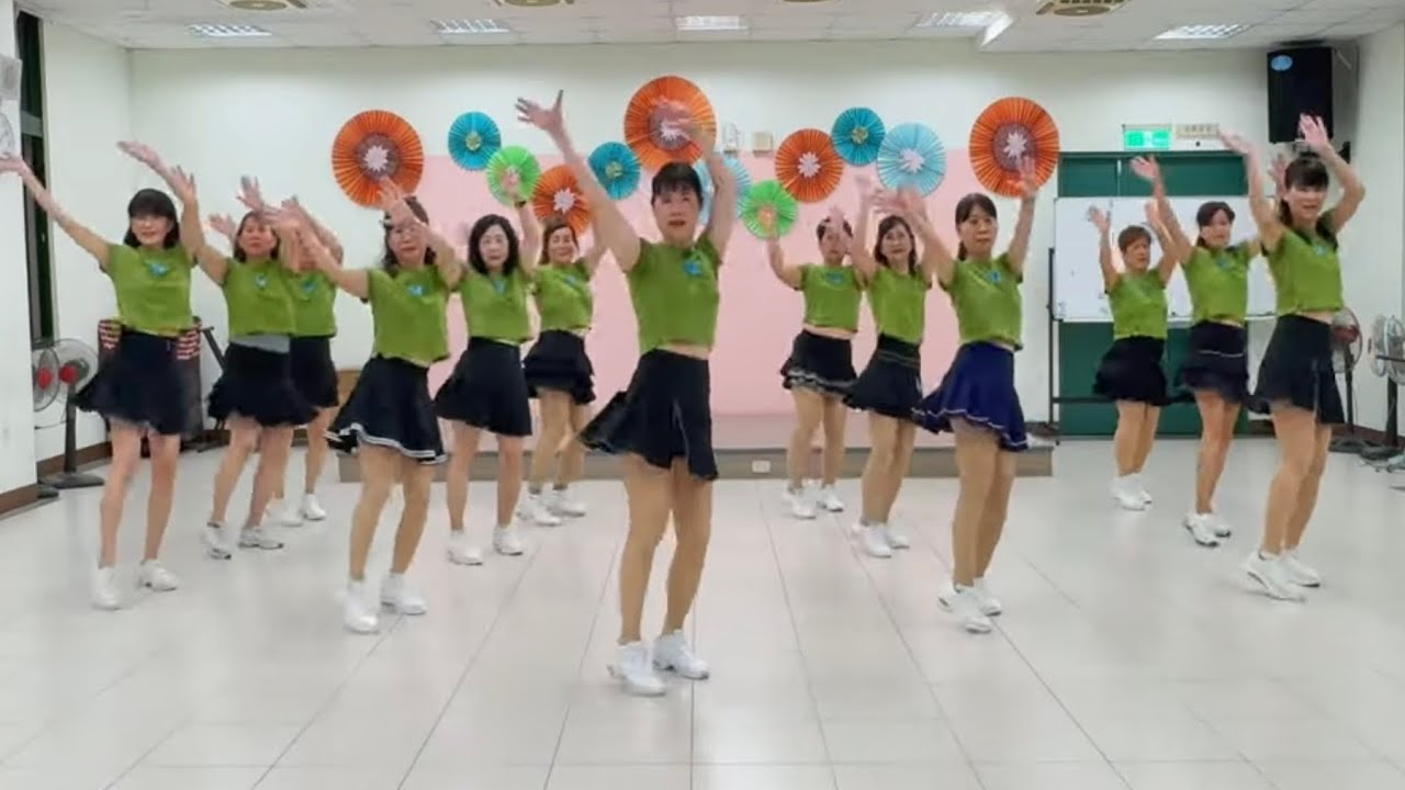 北屋舞蹈班 --- 風會來花會開 / 崔偉立 (DJ版) / 廣場舞