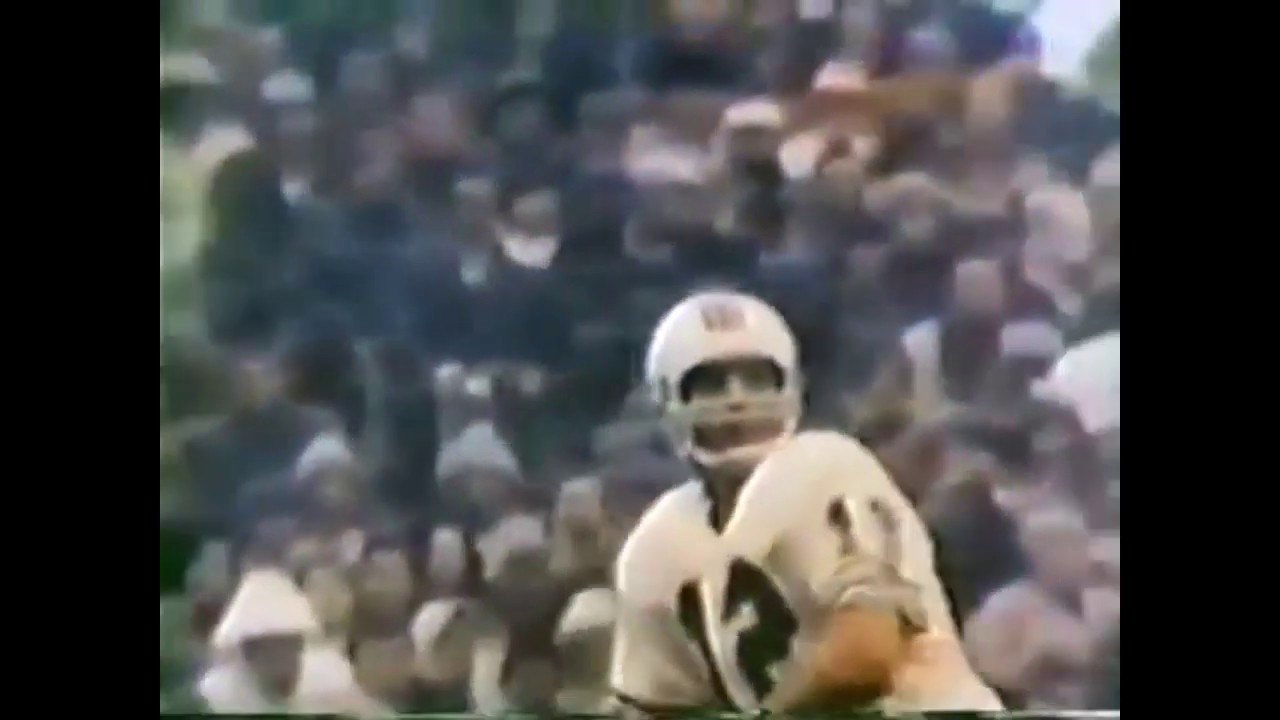 MNF Recaps Sea of Hands Game