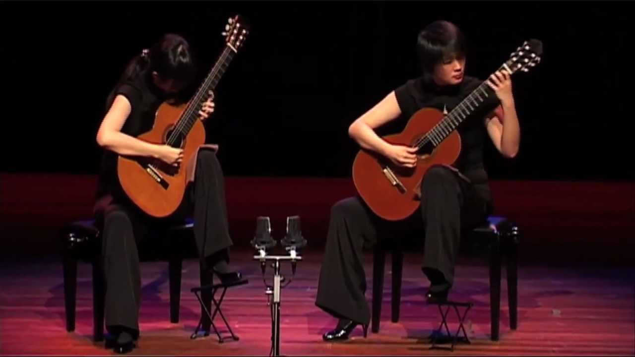 Beijing Guitar Duo - Suite Retratos