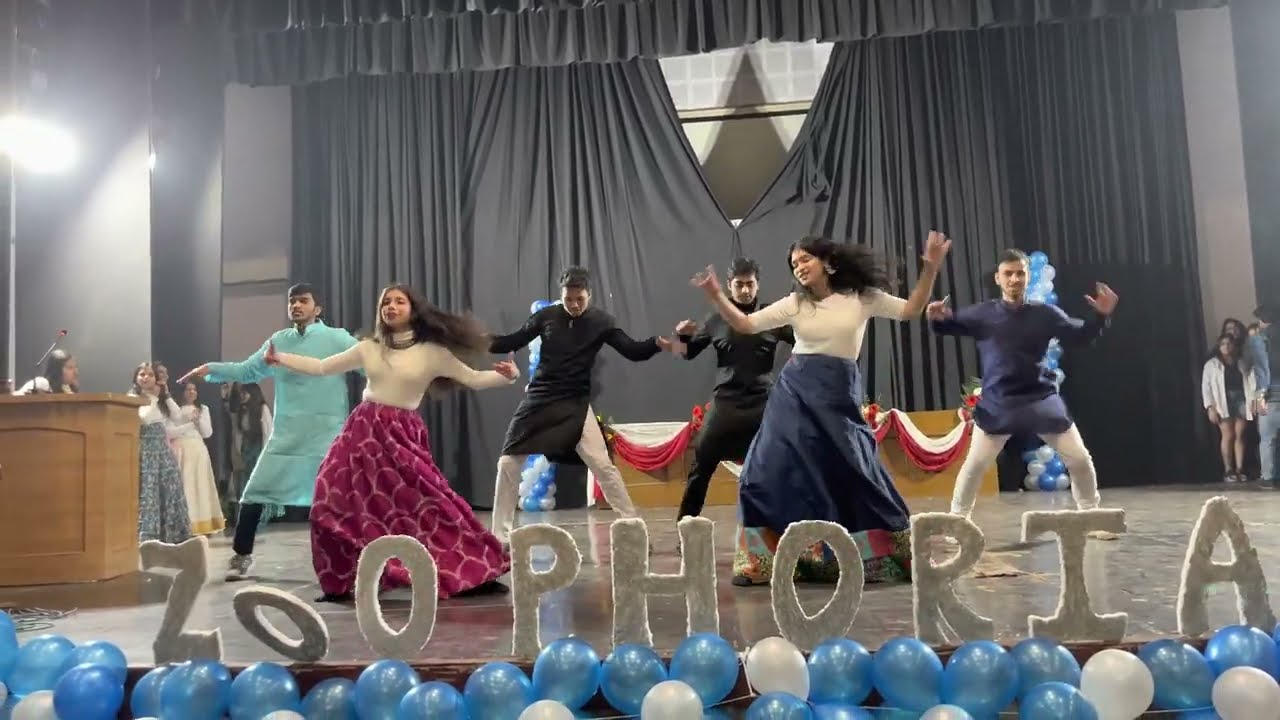 Freshers Dance performance| Hansraj College | University of Delhi| Duppata Tera nau rang da