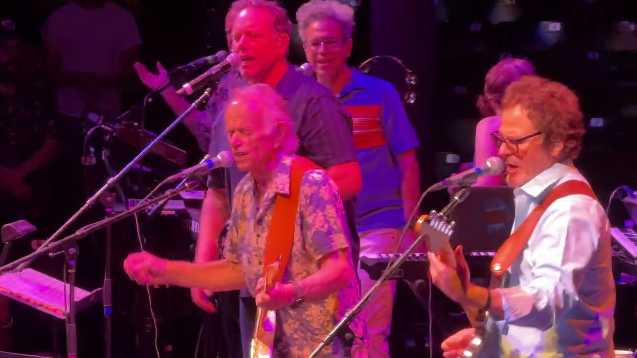 Help Me, Rhonda & Barbara Ann - Al Jardine & the Pet Sounds Band (Cohasset, MA 7/18/2025)