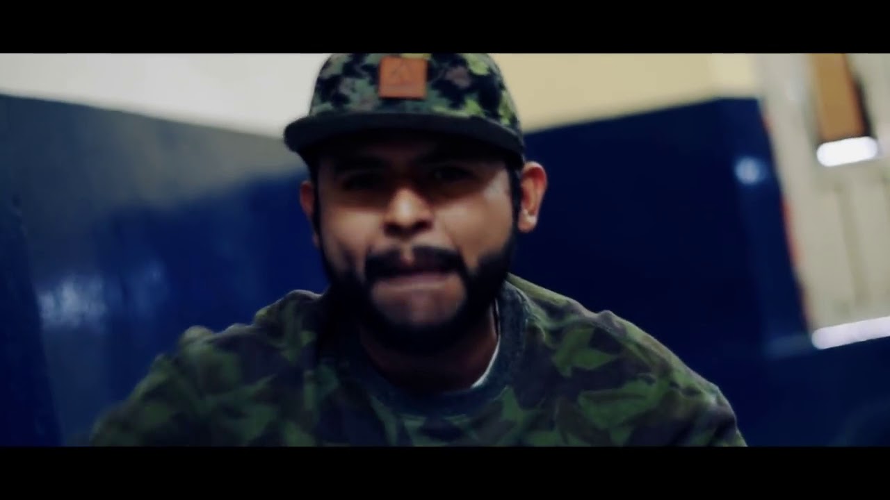 Los 4 Dedos   SUB Crew  Video Oficialyoutube com