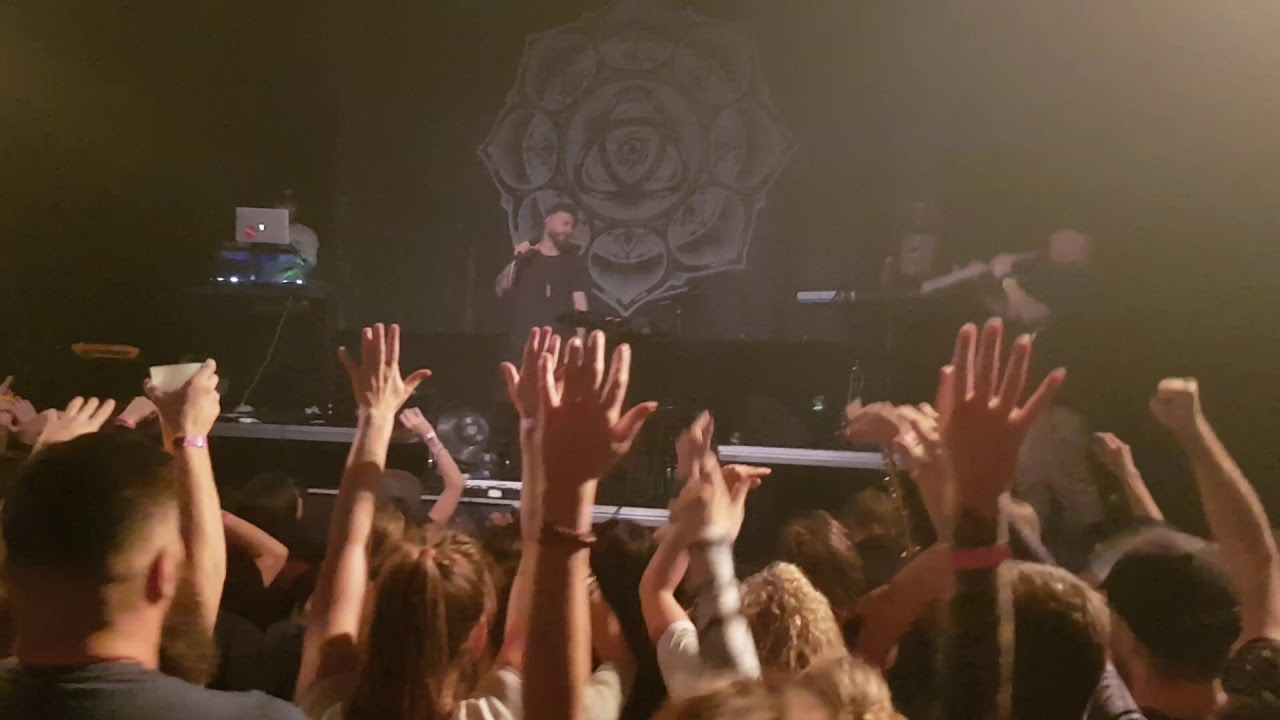Dub FX - Intro + Supernova pilot ft.CAde and Mr. Woodnote LIVE