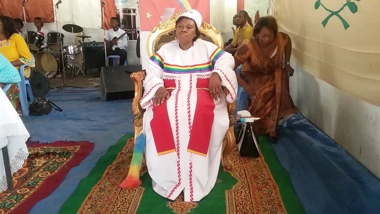 INVESTITURE DU CHEF SPIRITUEL DE L'E E S  KAPINGA KADIMA LUSE