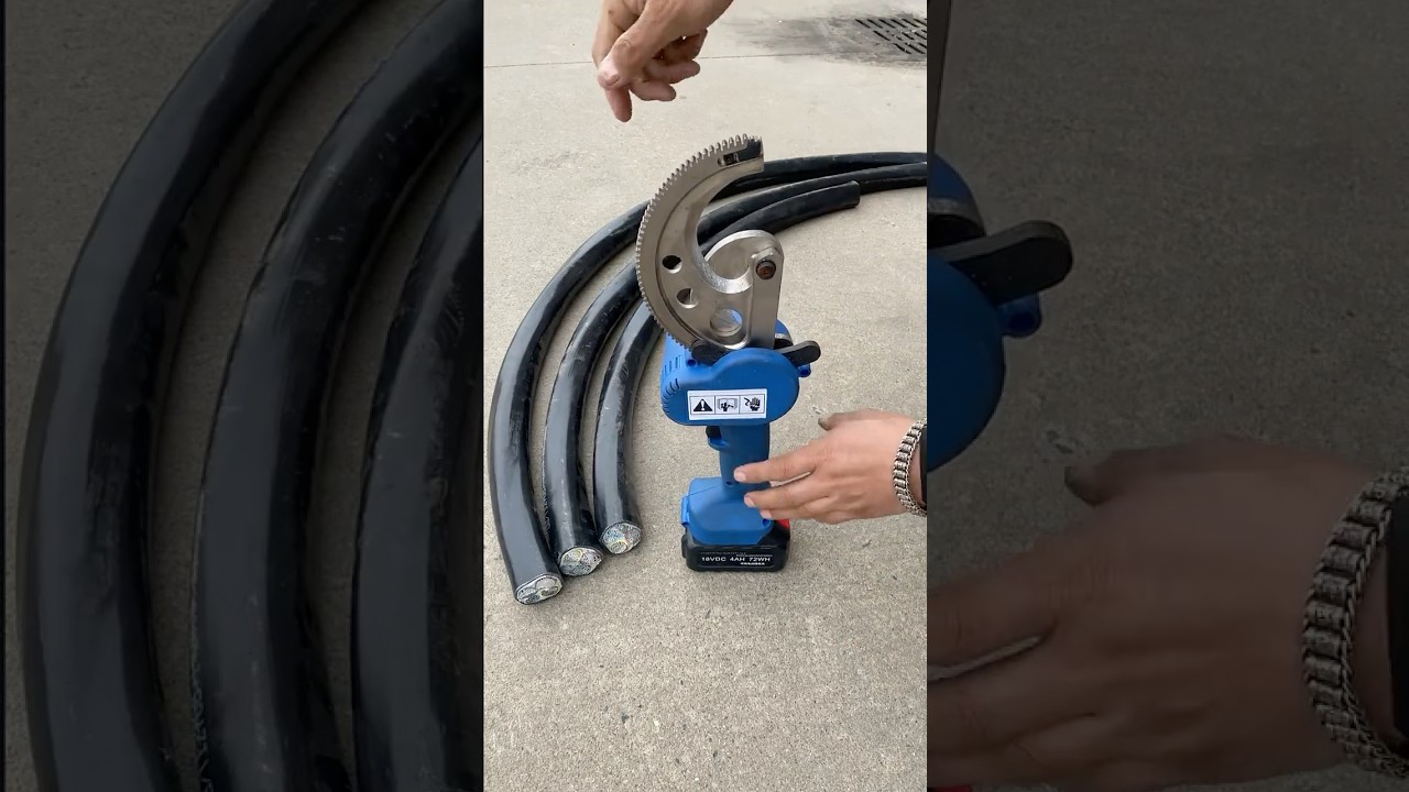 Battery powered cable cutter for aluminum armored cable
