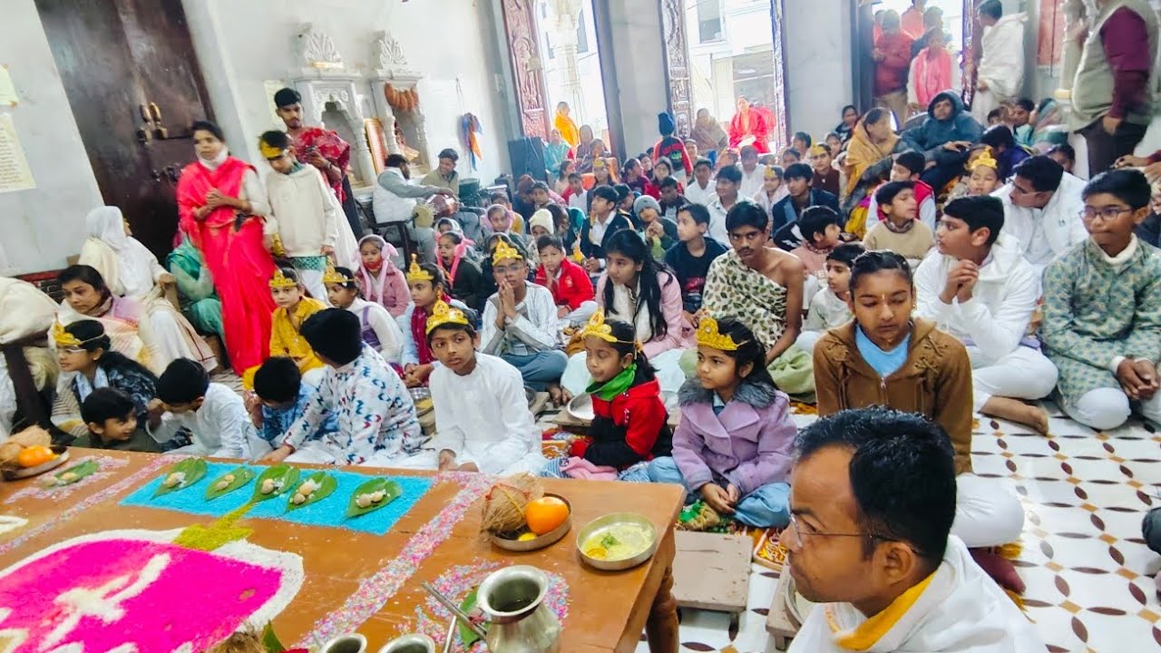 जीरावला पार्श्वनाथ मंदिर उज्जैन में बच्चों ने किया मां सरस्वती का पूजन | Jirawala Parshwanath