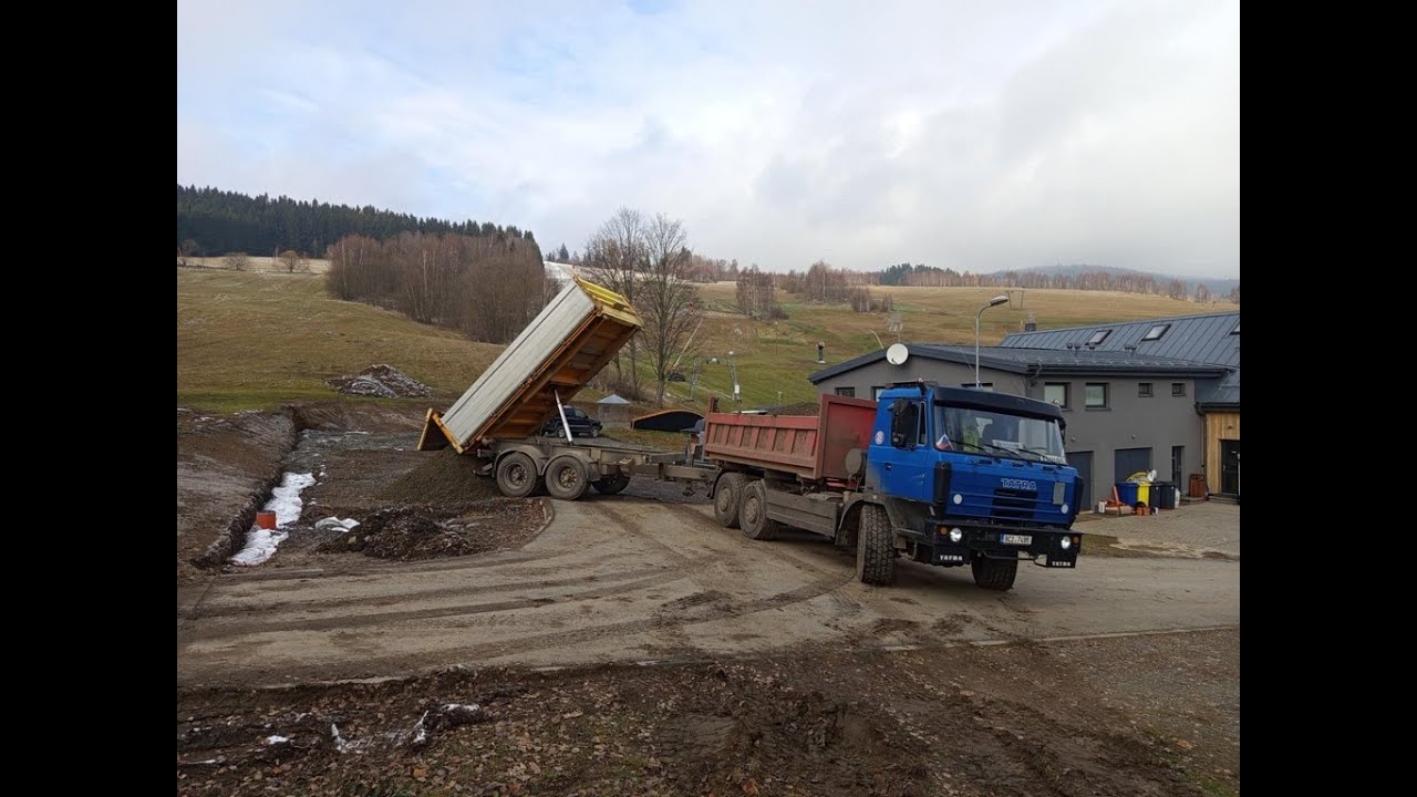 Vozím štěrky na sjezdovky/ Dolní Morava/ Tatra 815 e2 + tandem/ pohled z kabiny/ Cab view