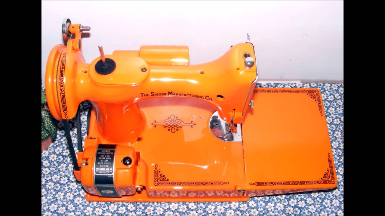 221 Singer Featherweight Sewing Machine MUST SEE!