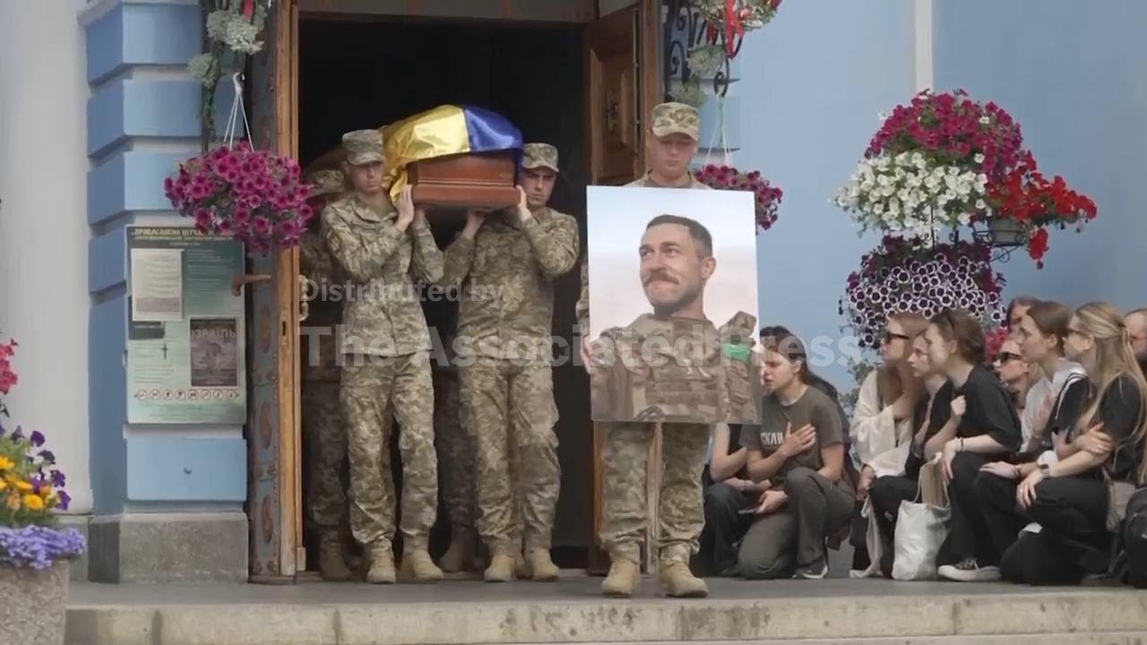 Funeral in Kyiv for Ukrainian actor who died in action