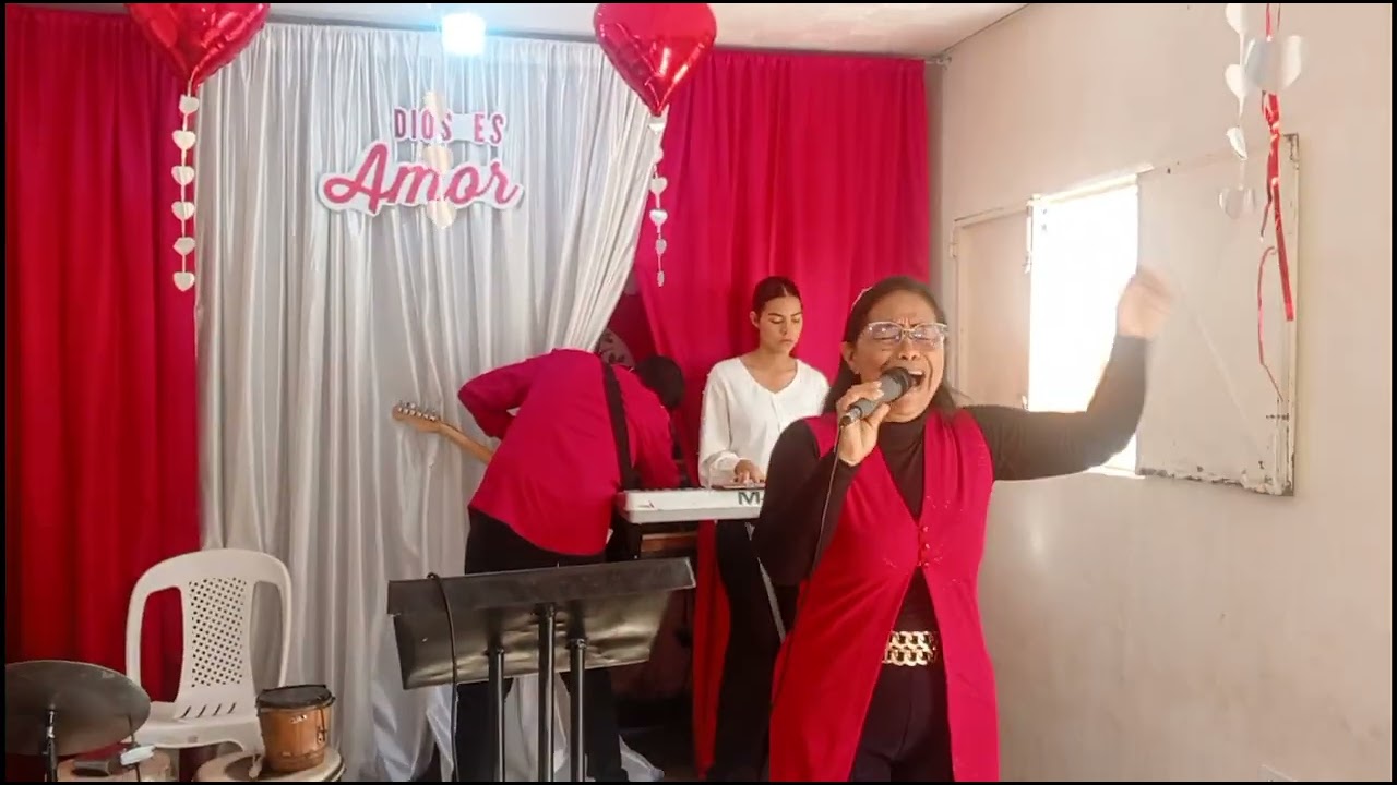 15-02-26 Celebrando el Amor de Dios(Pastores Ana, Luis, Carlos) Fabiánny Eriackangel 