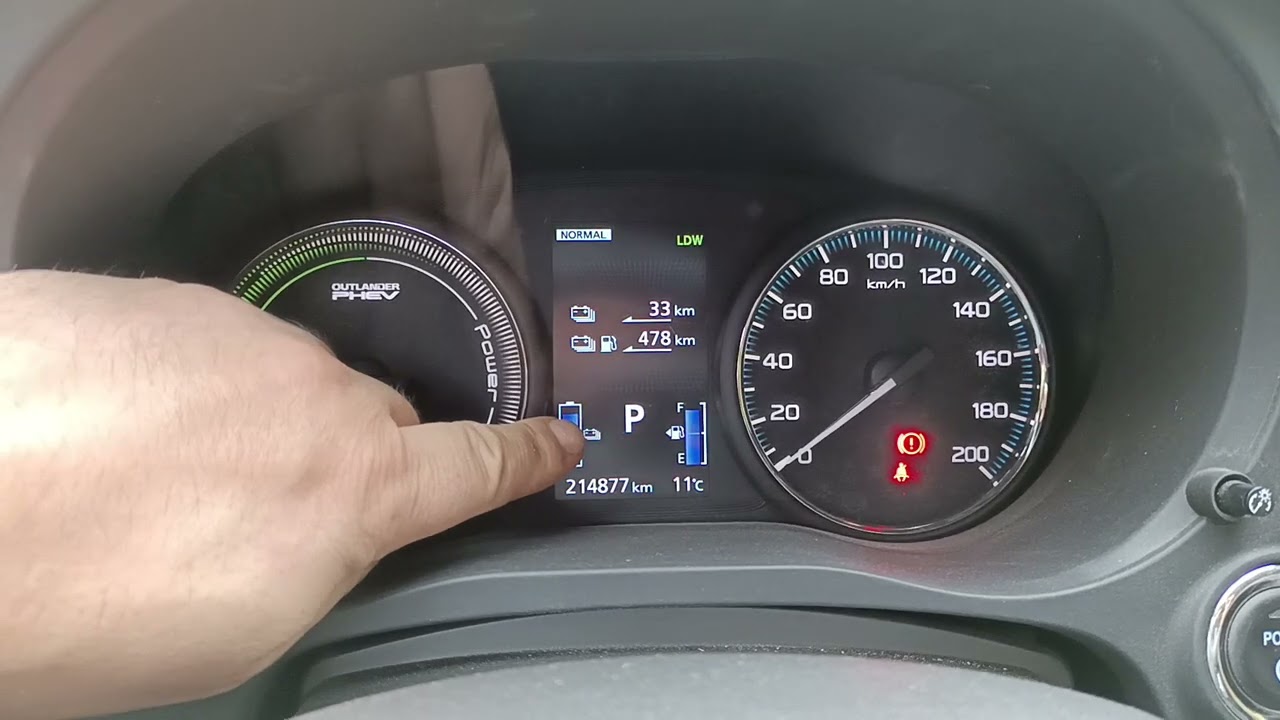 Mitsubishi Outlander PHEV po resecie baterie zasięg 40km