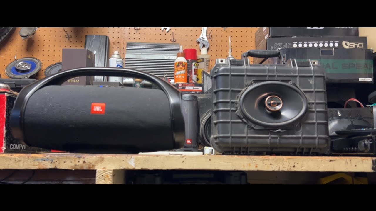 JBL Boombox Vs DIY BT Speaker Shaking Bass
