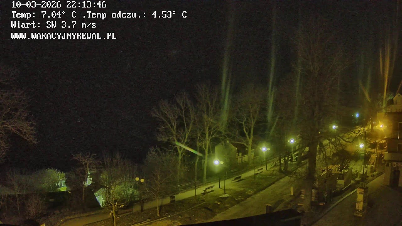 Plaża i ul. Saperska w Rewalu, widok z kamery na żywo