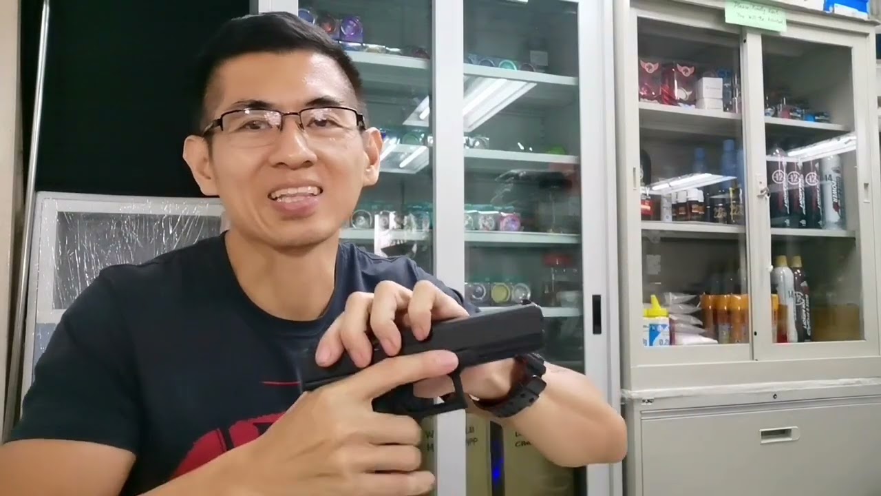 Parang tunay na baril talaga, Umarex Glock 17 Steel Airsoft Gas Blowback Pistol by GHK Taiwan