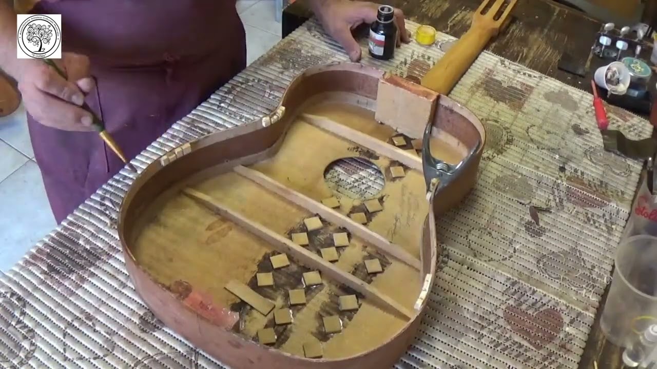 Chitarra Vintage... riportata in vita!