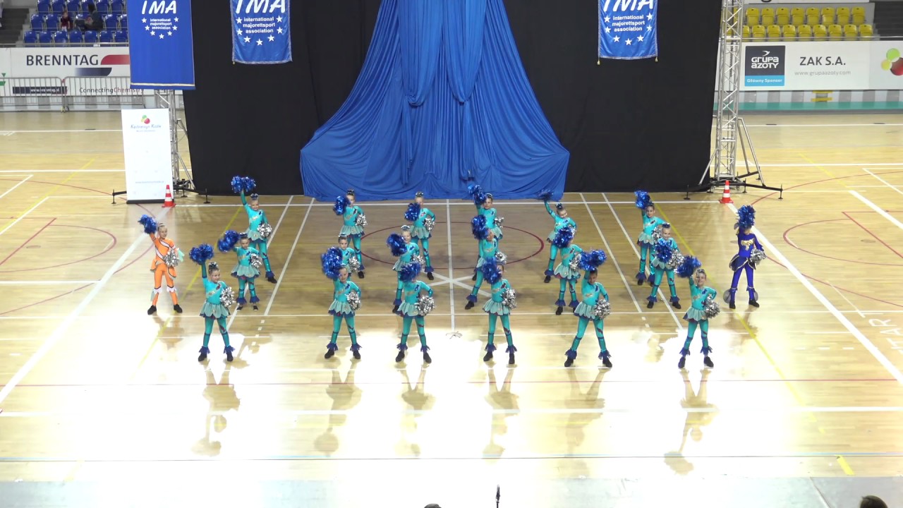 Azarianki scena pom-pom kadetki MP 2017
