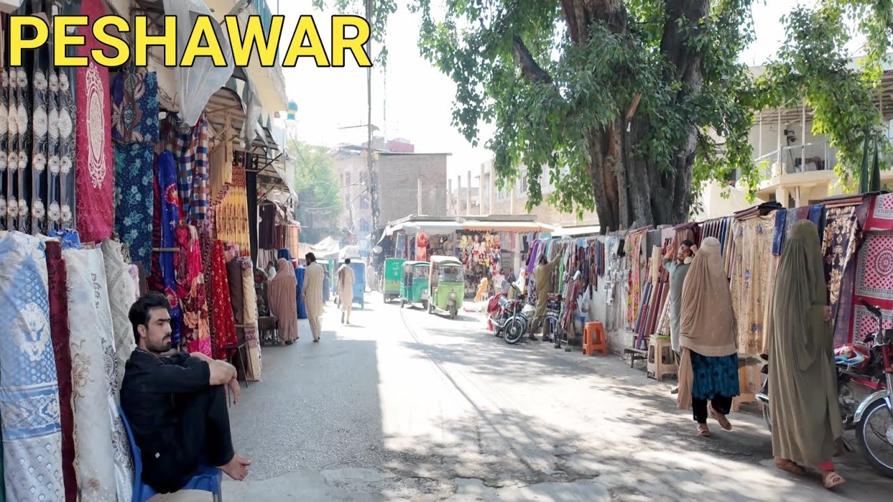 🇵🇰 Peshawar Walking Tour 2025 | Old Streets, Traditions & Real Local Life in Stunning 4K