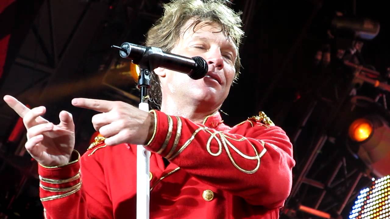 Bon Jovi woowoo eyes, Bad Case of Loving You, Not Fade Away, Vertigo Barcelona, Spain 7/27/2011