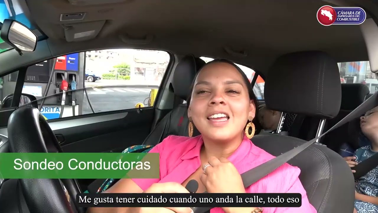 Conducción femenina una movilidad responsable