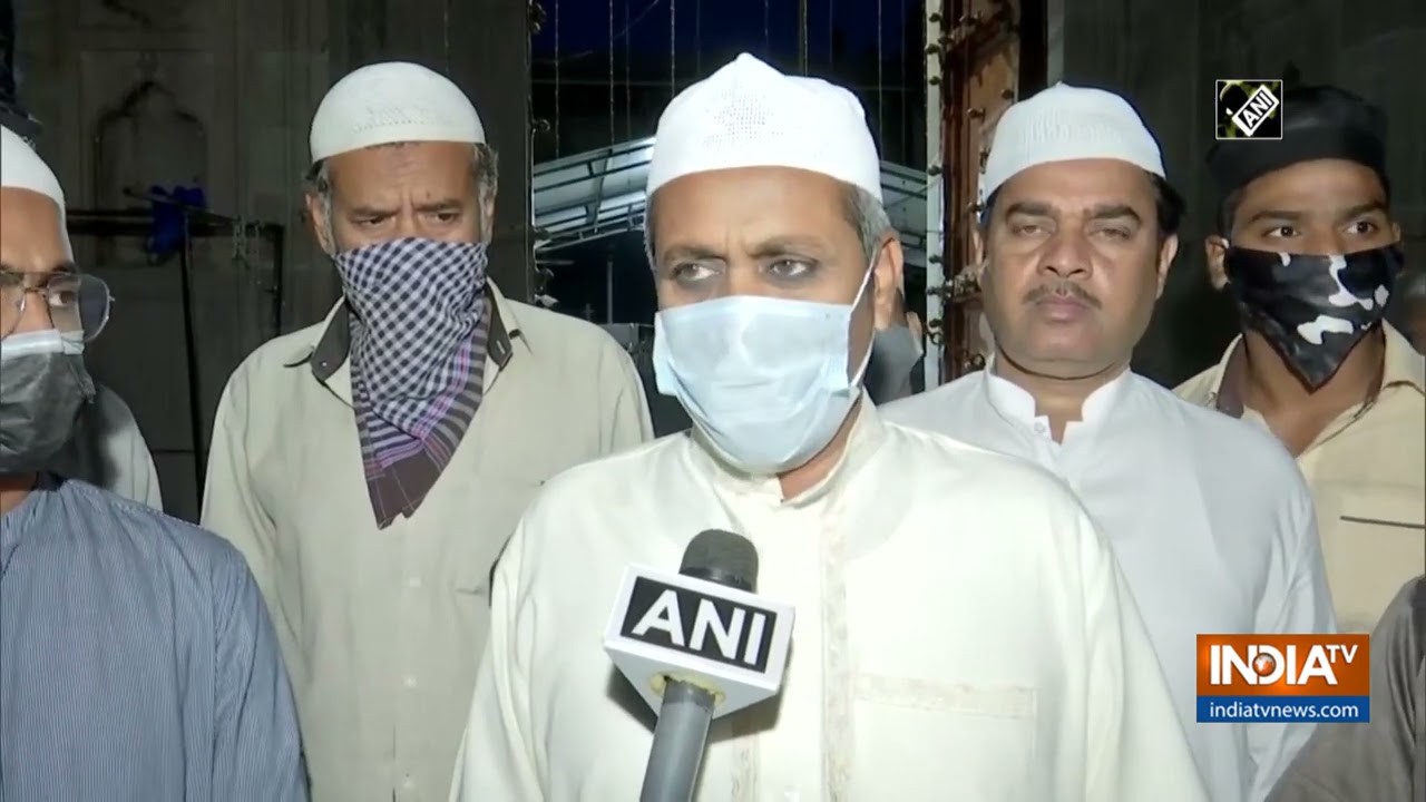 Ramzan 2021: Hyderabad's Mecca Masjid follows COVID SOPs