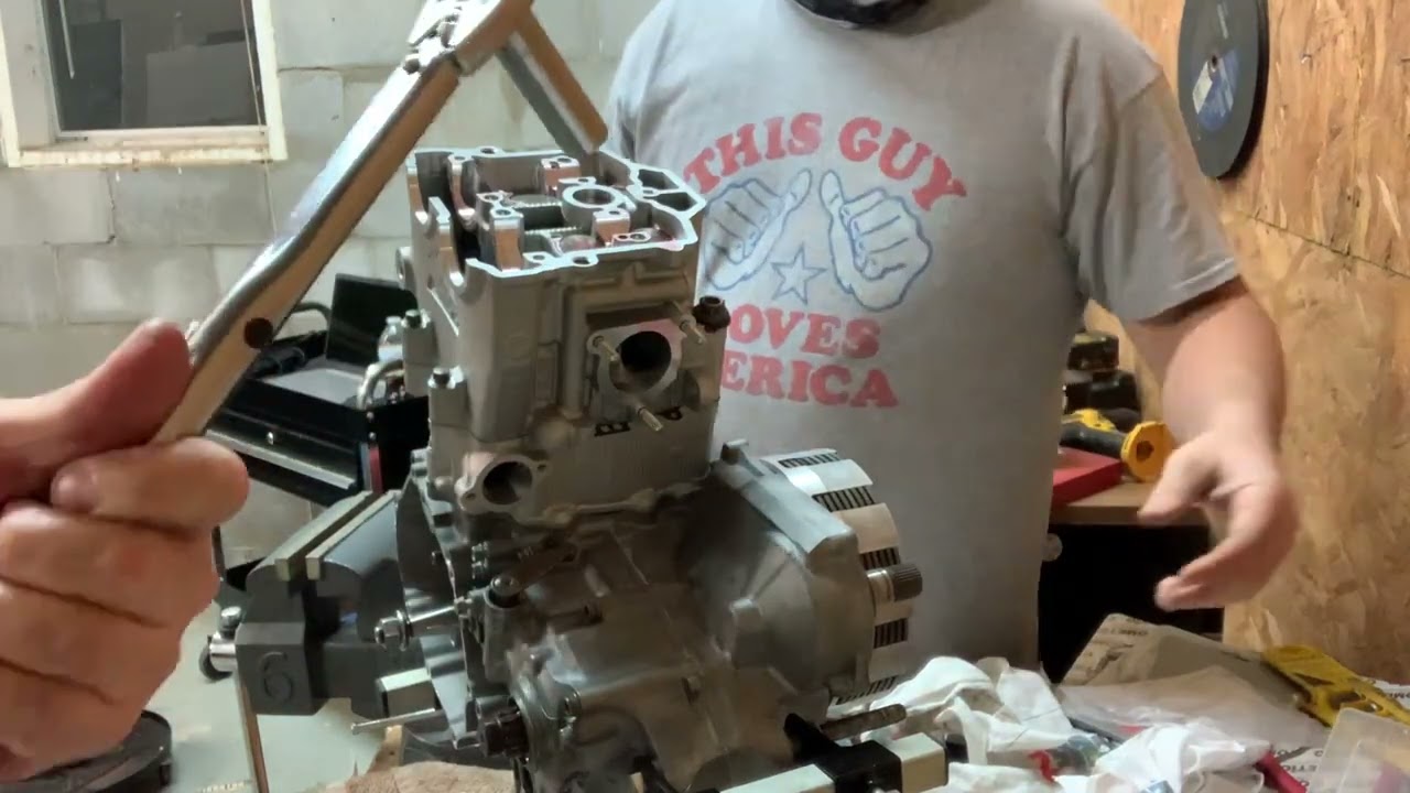 2015 yz450f top end rebuild (Timelapse&hellip; mostly)