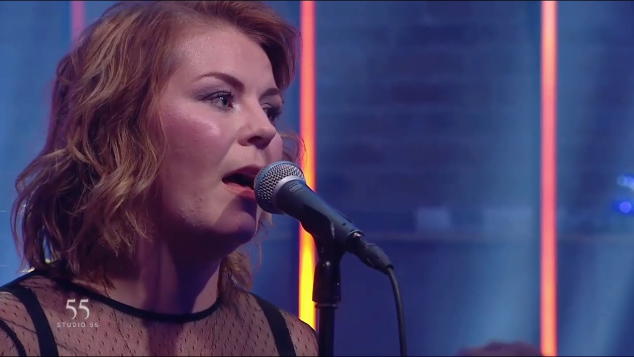 Lune Carlsen - Live & Intim