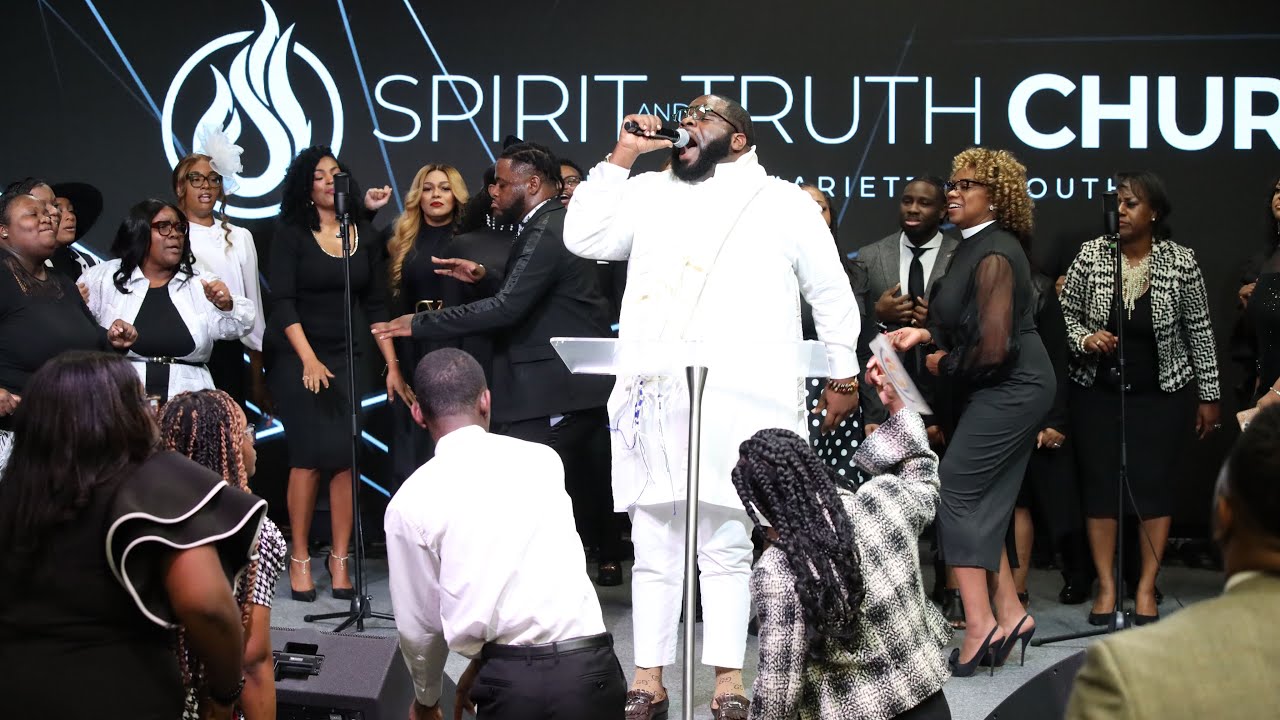 🔥 This Choir Took This Hymn And Shook The House! Old School Praise With Antwuan Cooks