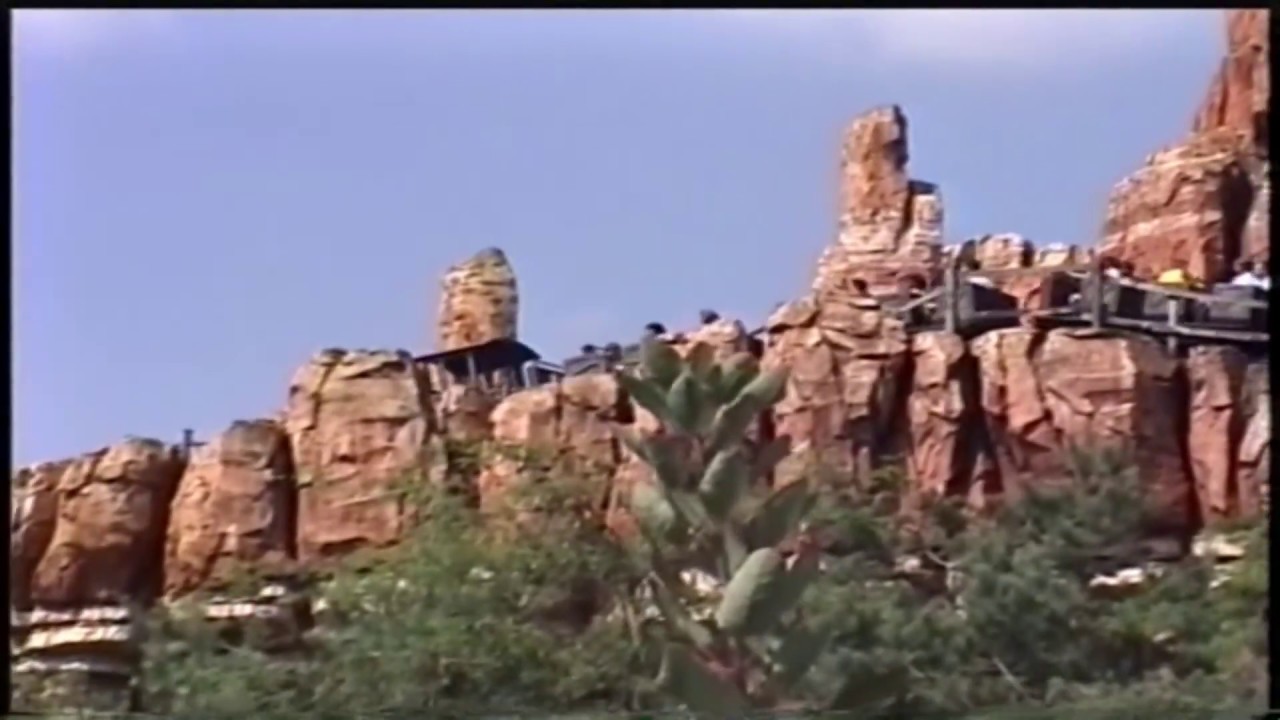 BIG THUNDER MOUNTAIN - Onride (Disneyland Paris 2003)