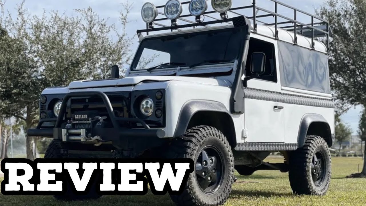Here&rsquo;s Why the 1992 Land Rover Defender 90 Makes for a GREAT Off Roader