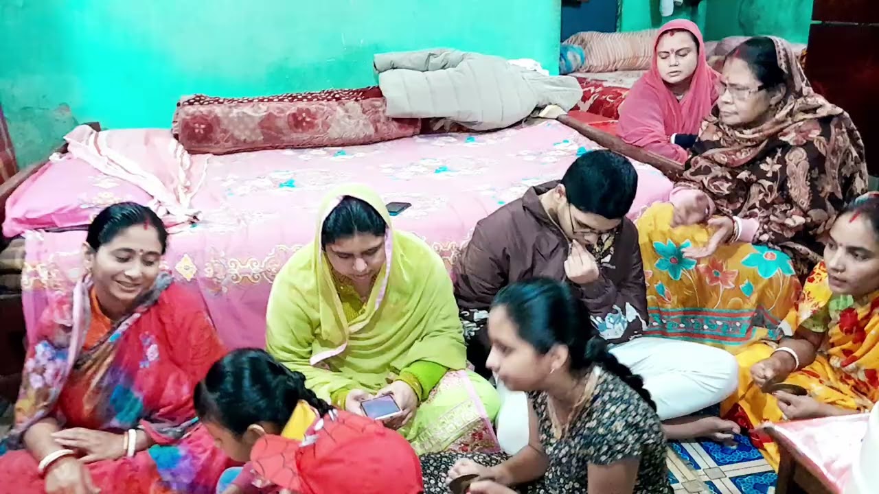 সংকীর্তনে নাচবে যদি আয়রে আয় জগাই আর মাধাই