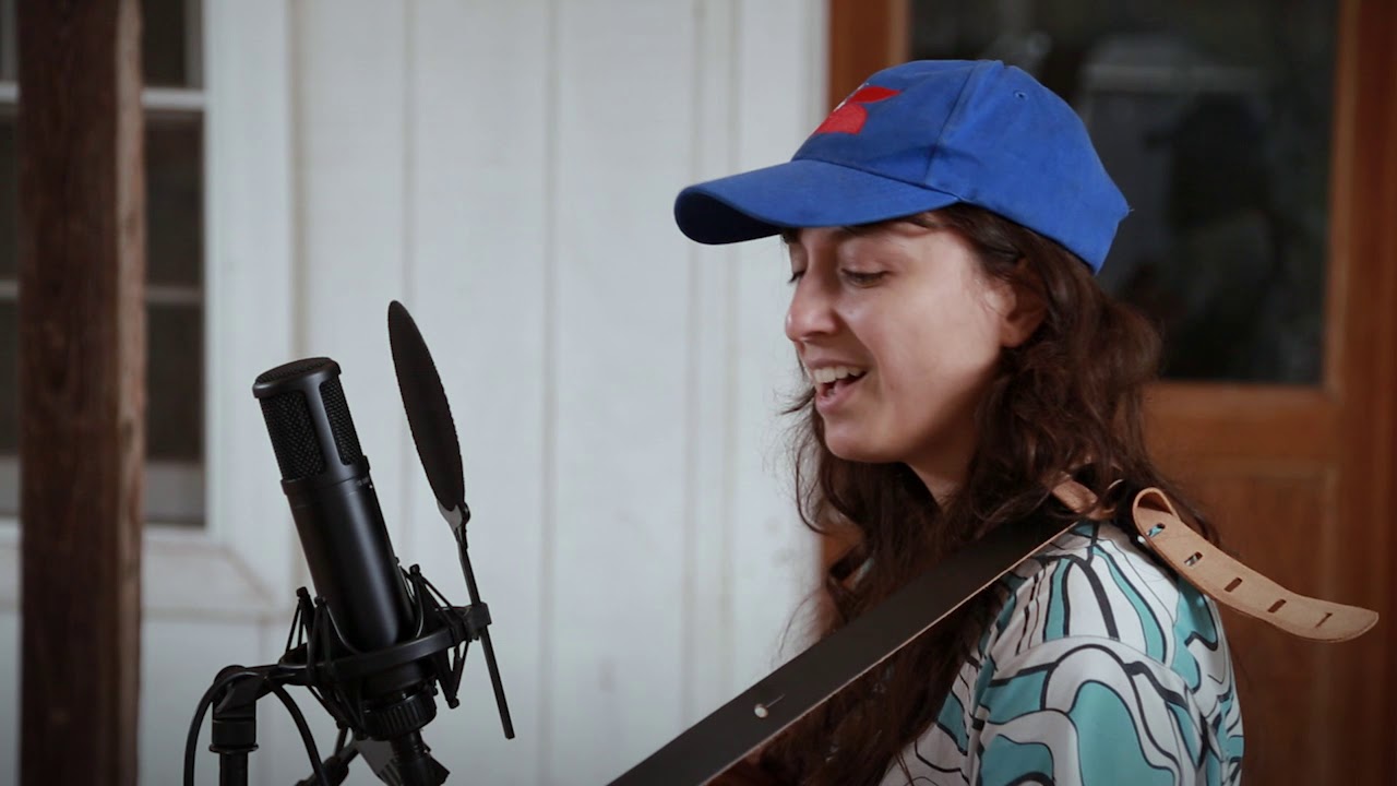 The Beths - Future Me Hates Me - 3/11/2019 - Riverview Bungalow - Austin, TX