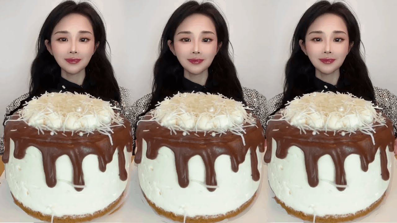 Asmr🍰Eating Raw Coconut Latte Cake🍰 (Soft And Waxy Sound) 크림丨먹방丨Mukbang丨Satisfying丨Eatings