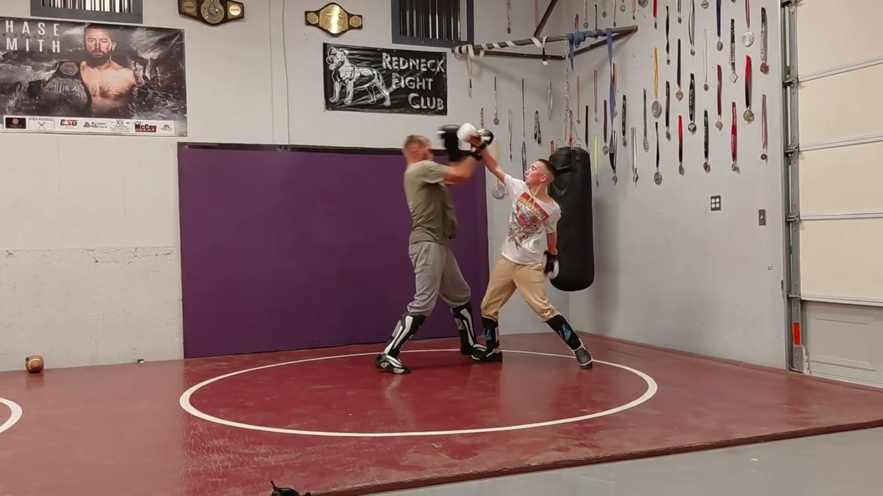 Father vs Son2025 new year spar