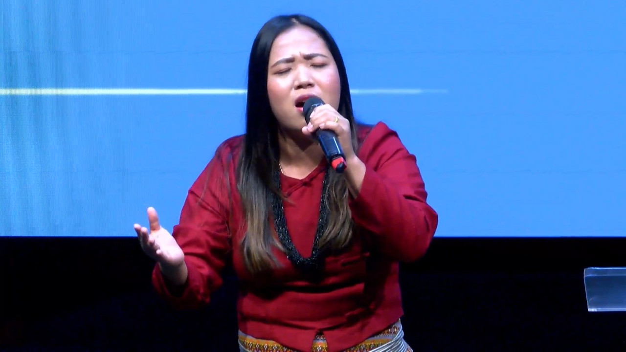 Solo: Sarah Van Tin Hnem