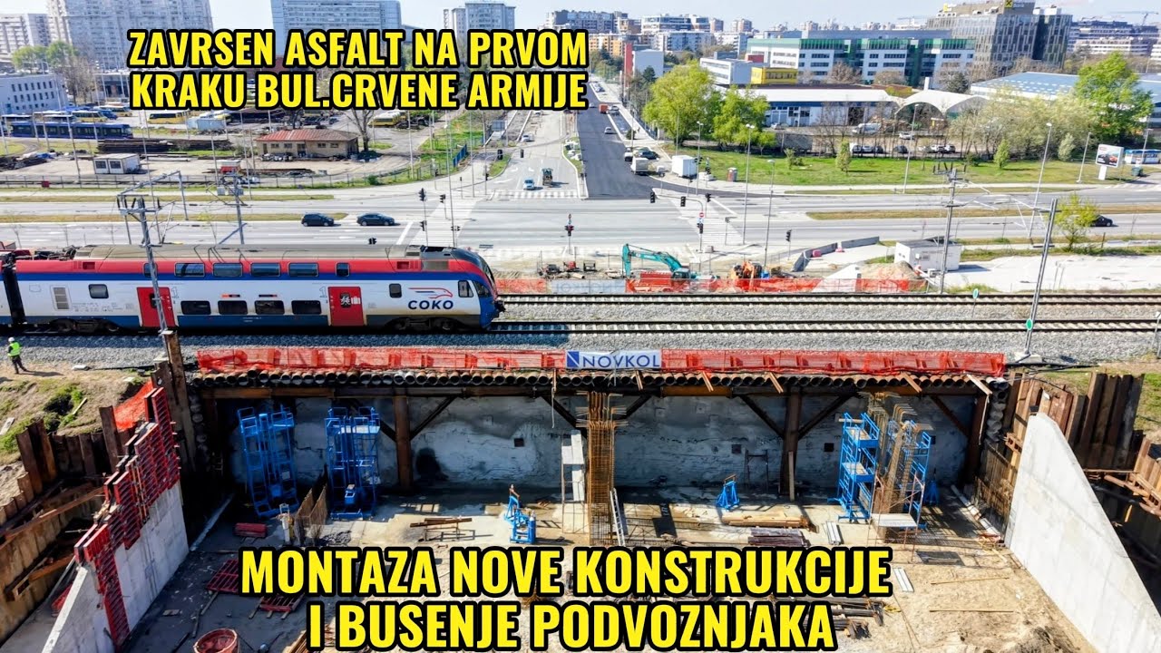 На бульваре Крюне Армиже завершено строительство новой бетонной конструкции подземного перехода, ...